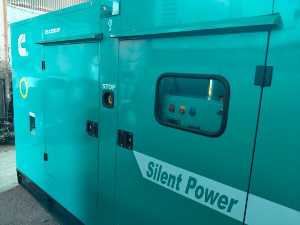 125 kva Generator New canopy Original set - Image 3