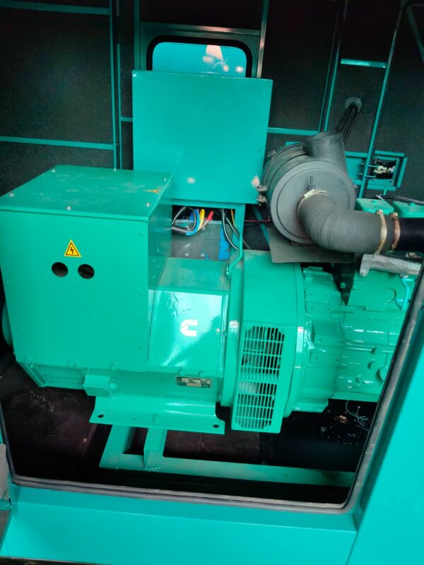 125 kva Generator New canopy Original set - Image 10