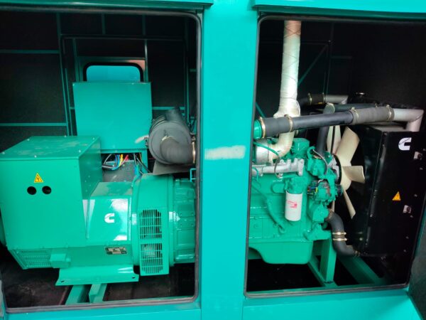 125 kva Generator New canopy Original set - Image 9