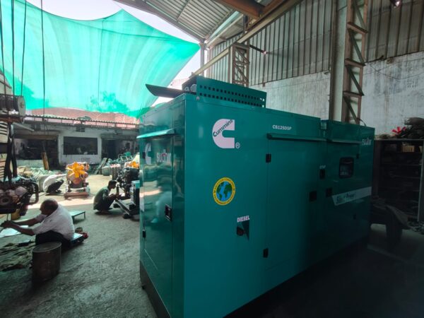 125 kva Generator New canopy Original set - Image 7