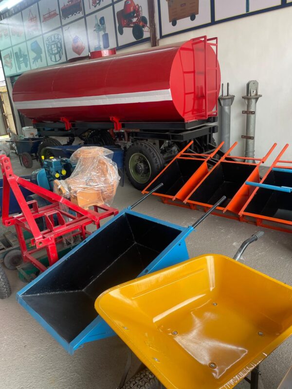 water tanker - Image 8